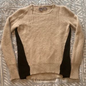 360 Cashmere Tan w/ Black Sides Sweater in Small